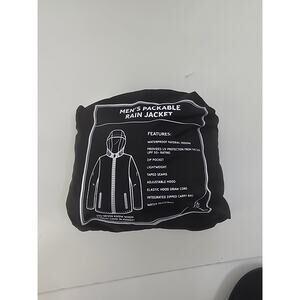 Adventuridge/ Crane Hooded Mens Packable Rain Jacket Size L